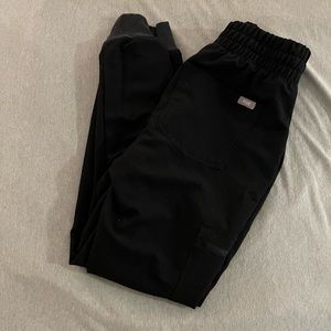 FIGS High waisted Zamora jogger scrubs - size xxs petite
